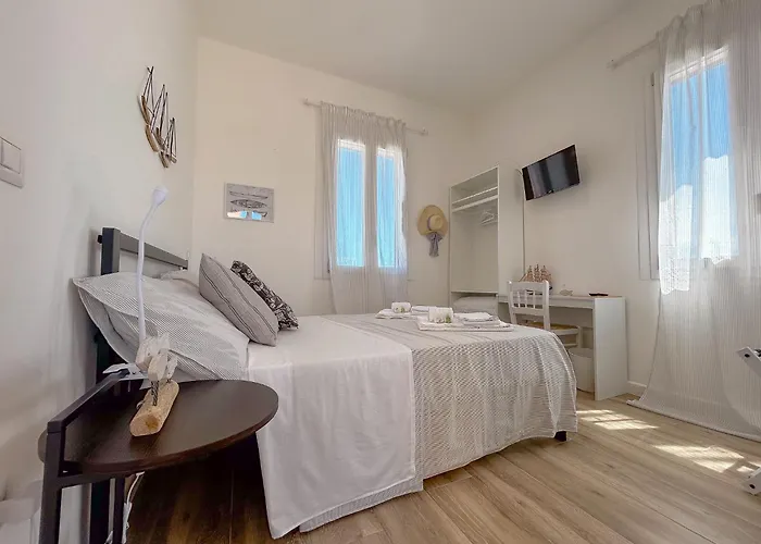 La Marina - In By Host Hero 3* Stintino