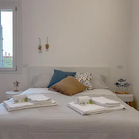 La Marina - In Guest house *