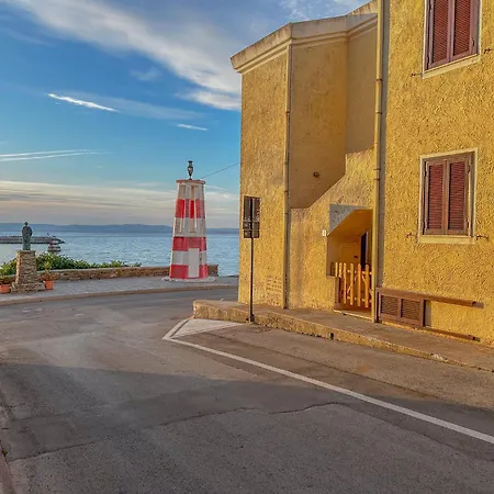 Guest house La Marina - In *