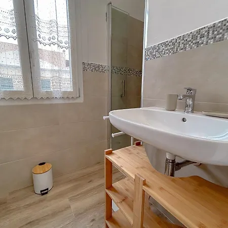 La Marina - In By Host Hero 3* Stintino