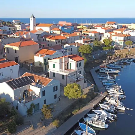 La Marina - In *