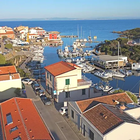 La Marina - In Guest house